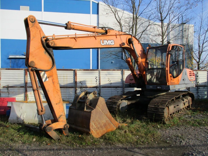Экскаватор Е200С